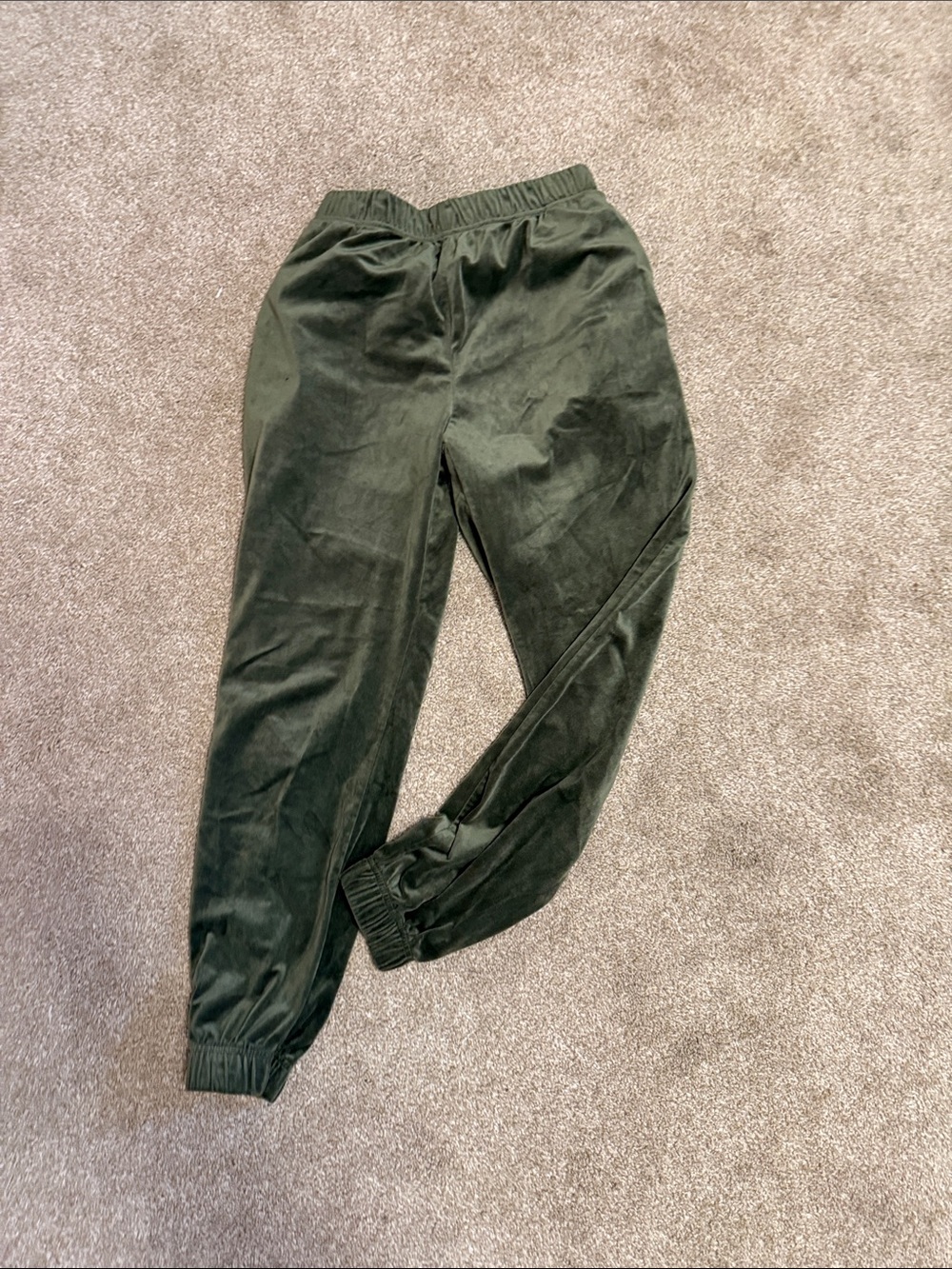 Le Lis Olive Green Velvet-Trim Joggers